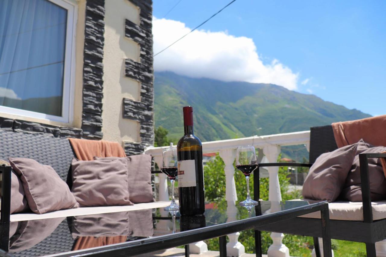 Hotel Nestt Kazbegi Ngoại thất bức ảnh